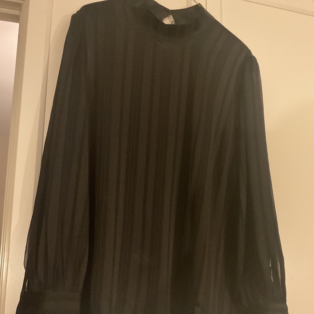 NWOT Ann Taylor factory black blouse